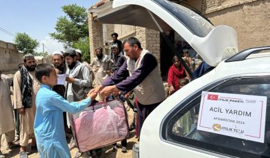 Selin vurduğu Afganistan’a İyilik Yolu’ndan insani yardım